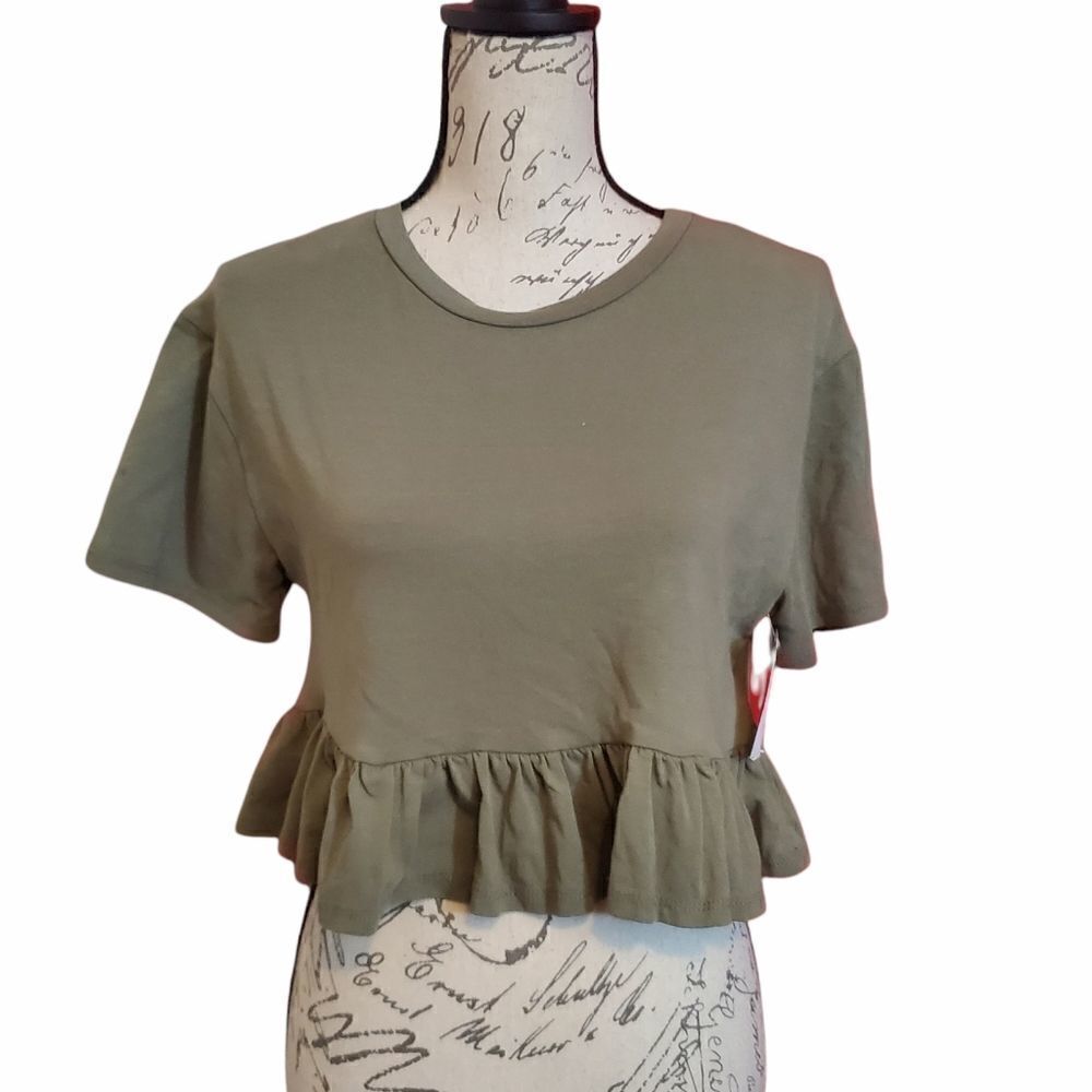 NEW Poof Ladies Olive Green Ruffle Crop Top - Size Small